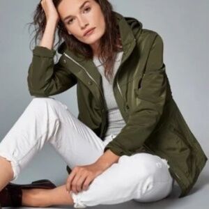 ABERCROMBIE AND FITCH ANORAK JACKET SIZE MEDIUM